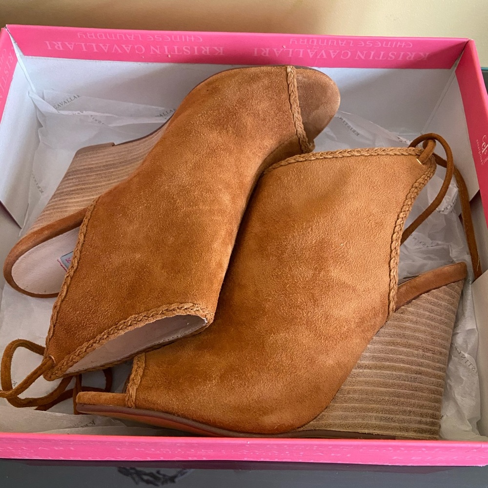 NWT Suede Bootie Kristin Cavallari Larox by CL